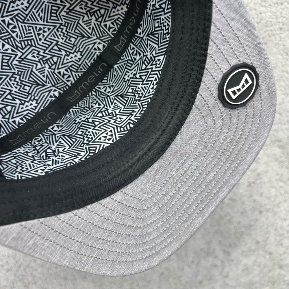 Melin Trenches Icon Hydro Snapback Hat Heather Grey Performance Golf 58cm - Picture 8 of 11